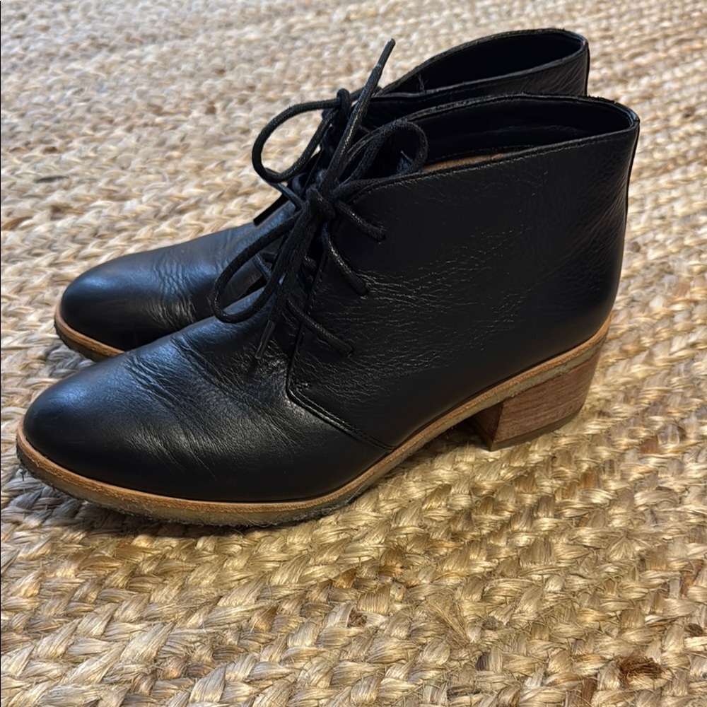 Clarks Black Leather Lace Up Ankle Boots